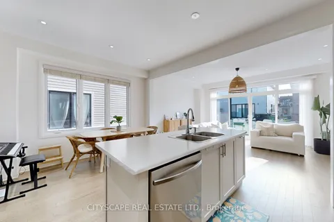 42 Clipper Lane, Clarington, ON L1C 3K3