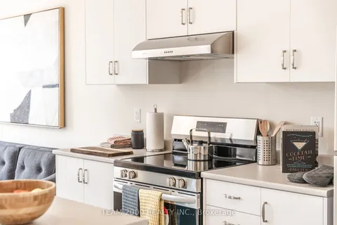 115 Senay Circ, Clarington, ON L1E 0G9