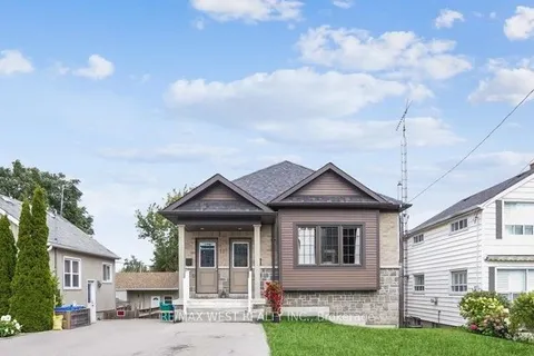 117 Rosehill Boulevard, Oshawa, ON L1J 5G8