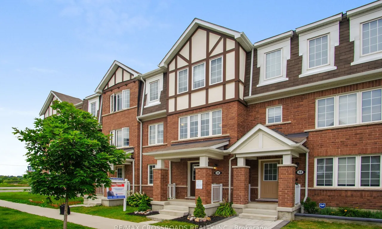 34 Bluegill Cres, Whitby, ON L1P 0E4