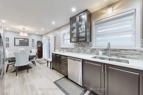 333 Ridgeway Ave, Oshawa, ON L1J 2T9