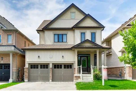 11 Crombie St, Clarington, ON L1C 3K2