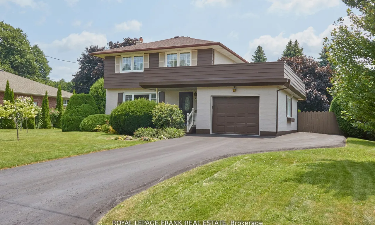 41 Dymond Dr, Whitby, ON L1N 3N1