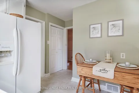 41 Dymond Dr, Whitby, ON L1N 3N1