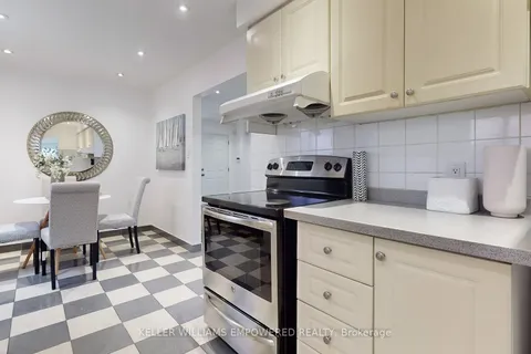 125 Salome Dr, Toronto, ON M1S 4P8