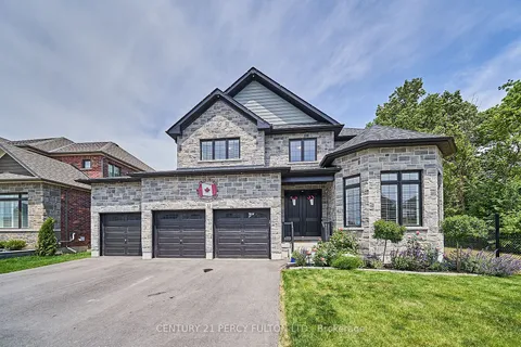43 Harry Lee Cres, Clarington, ON L1C 7G5