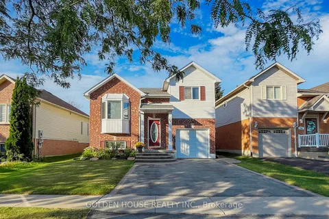 792 Beatrice St, Oshawa, ON L1K 2H7