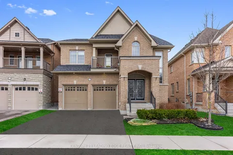 2397 Dress Circle Cres, Oshawa, ON L1L 0L9