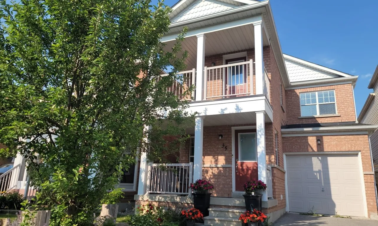 35 Vessel Cres, Toronto, ON M1C 5K6