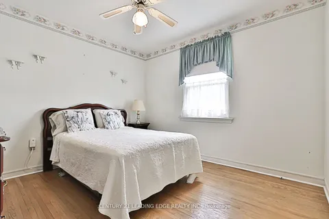 41 Brenda Cres, Toronto, ON M1K 3C5