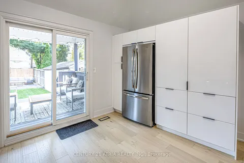 458 Donlands Ave, Toronto, ON M4J 3S5