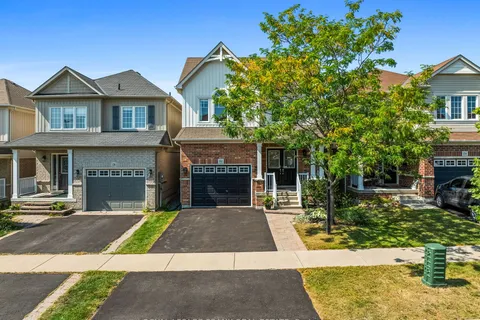 130 Worden Dr, Clarington, ON L1E 0C7