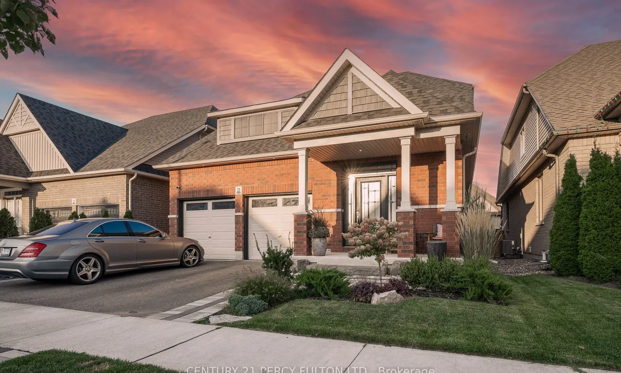 23 Bill Hutchinson Cres, Clarington, ON L1C 7E1