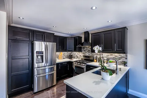 865 White Ash Dr, Whitby, ON L1N 7L8