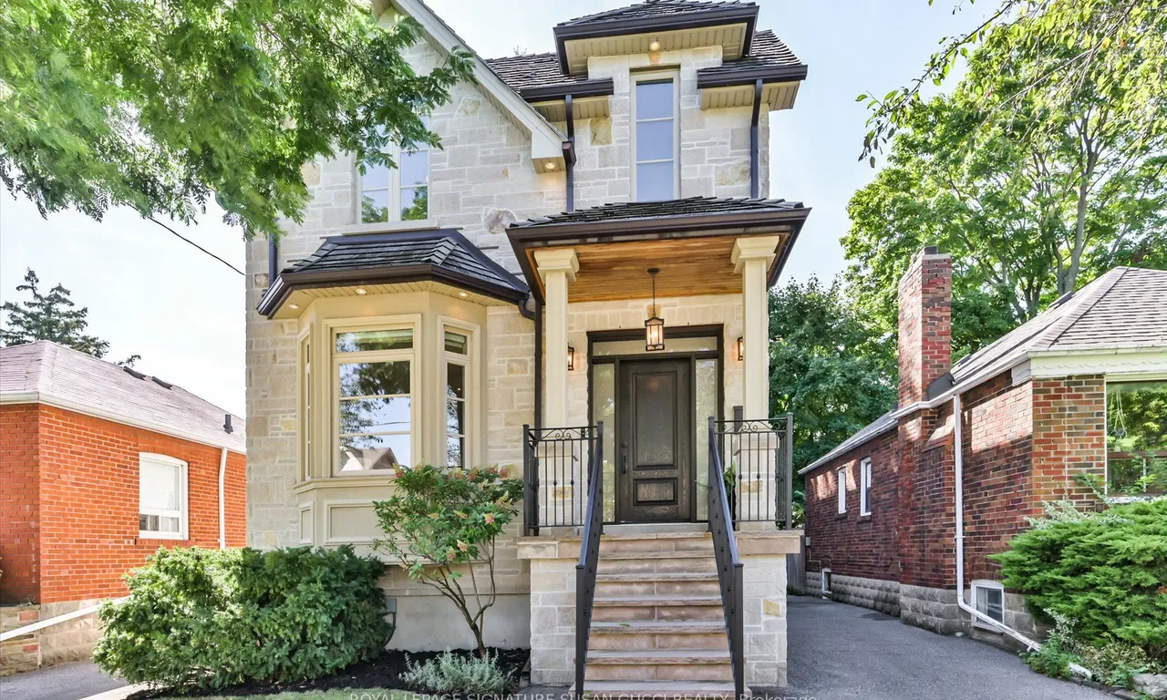 90 St Hubert Ave, Toronto, ON M4J 3Z5