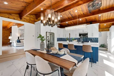 87 River St, Scugog, ON L0C 1G0