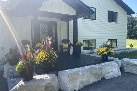5446 Newtonville Rd, Clarington, ON L0A 1J0
