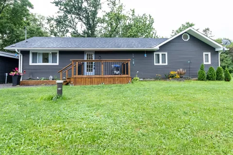 12 Brook St, Scugog, ON L9L 1B5
