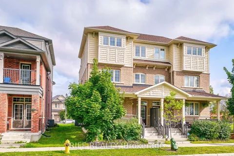 156 Britannia Ave, Oshawa, ON L1L 0G9