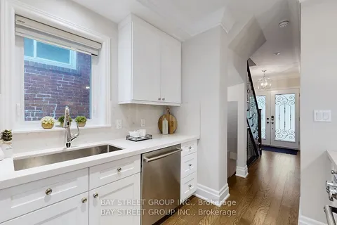 20 Cedar Ave, Toronto, ON M4E 1K2