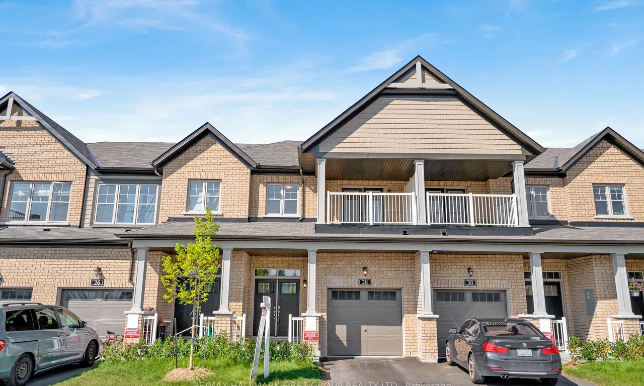 28 Paradise Way, Whitby, ON L1R 0R7