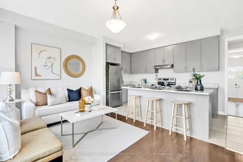 28 Paradise Way, Whitby, ON L1R 0R7