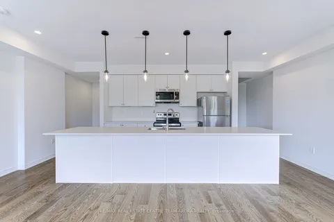 420 Salem Rd, Ajax, ON L1S 0H2