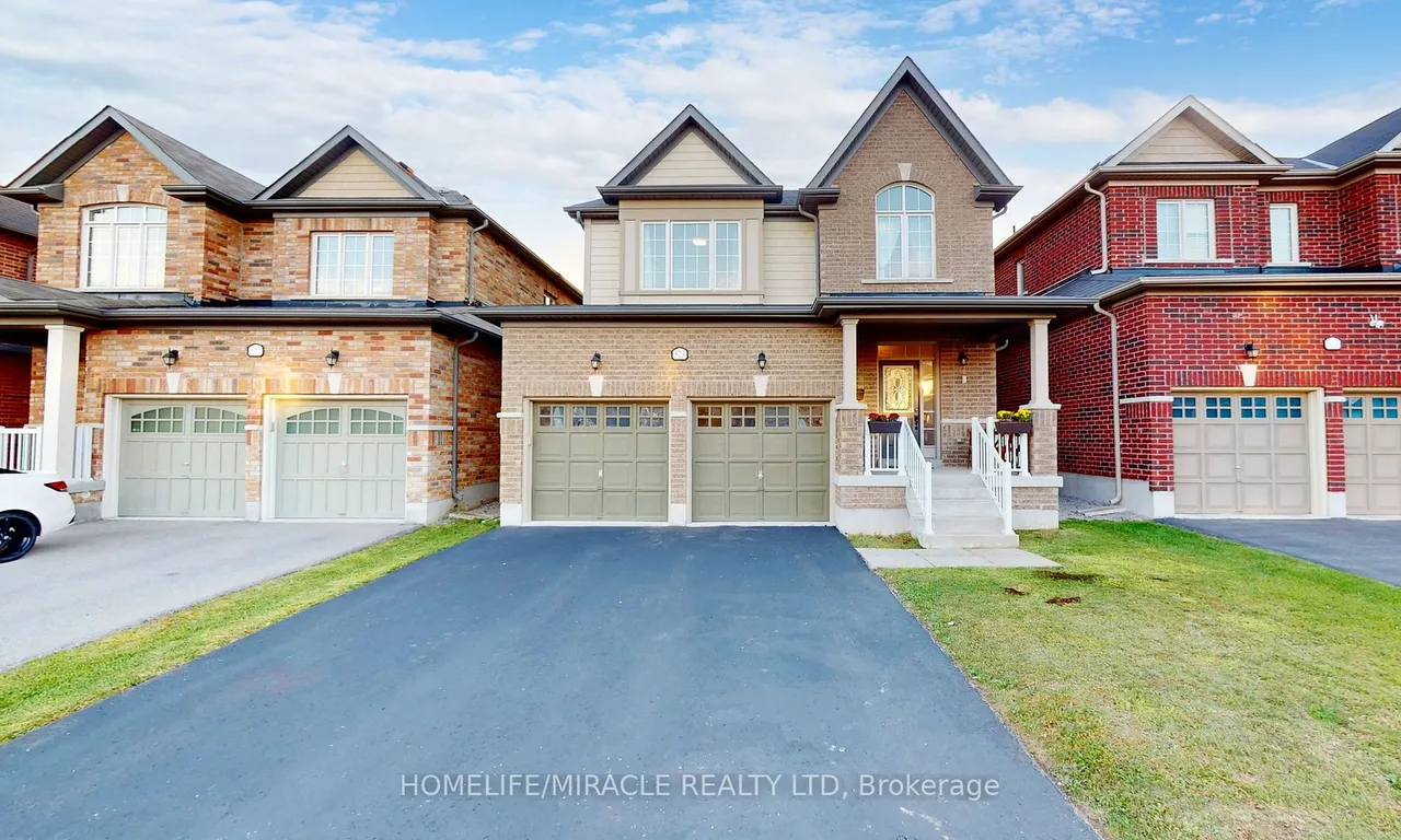 523 Halo St, Oshawa, ON L1L 0H9