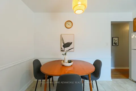 48 Angora St, Toronto, ON M1G 1L7