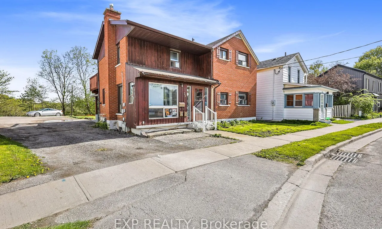 23 Erie St, Oshawa, ON L1H 3R1