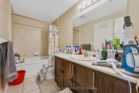 291 Olive Ave, Oshawa, ON L1H 2P5