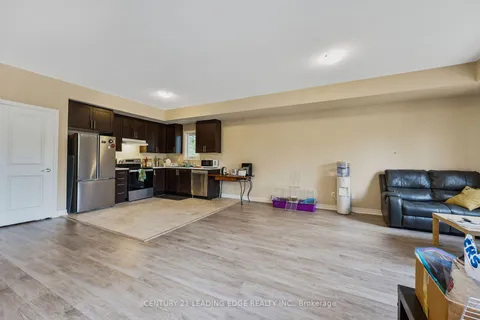 291 Olive Ave, Oshawa, ON L1H 2P5