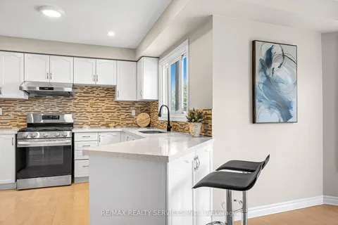 108 Wilce Dr, Ajax, ON L1T 3K4