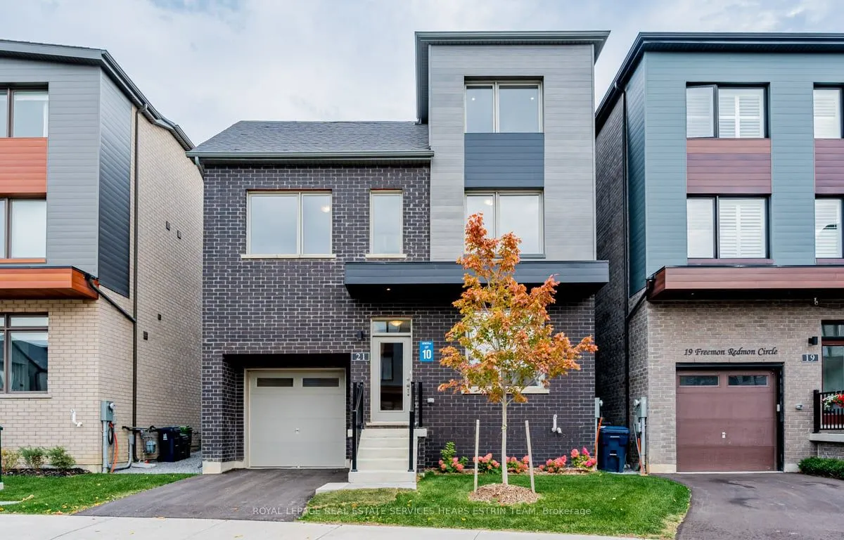 21 Freemon Redmon Circ, Toronto, ON M1R 0G3