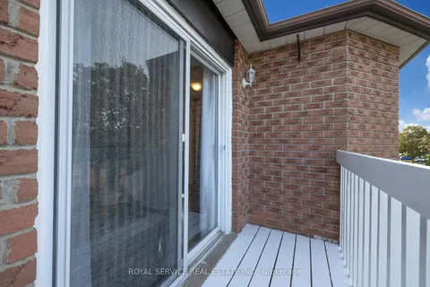 25 Mcfeeters Cres, Clarington, ON L1C 4G6