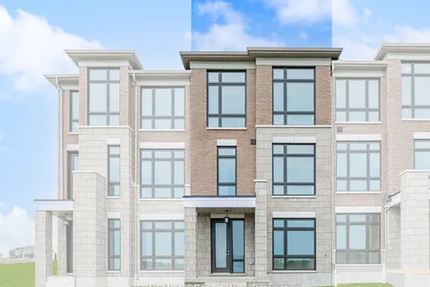 967 Crowsnest Hllw, Pickering, ON L0H 1J0