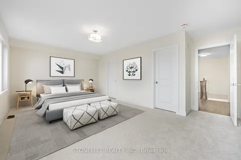 967 Crowsnest Hllw, Pickering, ON L0H 1J0