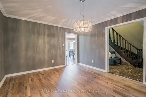 311 Regional 21 Rd, Scugog, ON L9L 1B5
