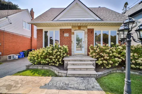 42 Tower Dr, Toronto, ON M1R 3N9