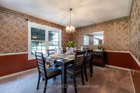 29 Carlan Dr, Scugog, ON L9L 1P2