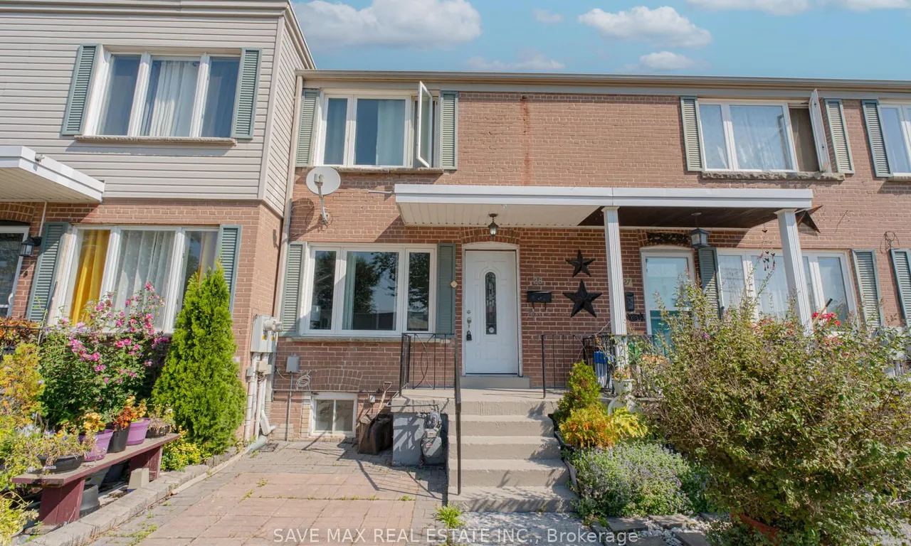 740 Kennedy Rd, Toronto, ON M1K 2C5