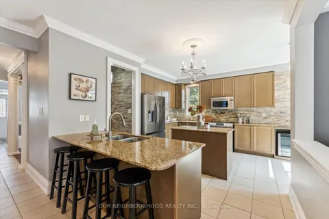 794 Hanmore Crt, Oshawa, ON L1K 0C5