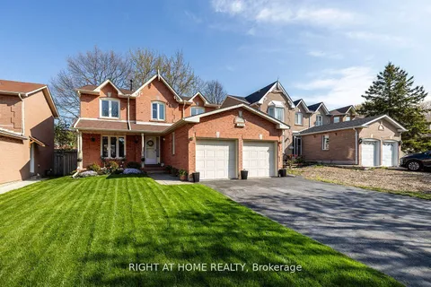 765 Barnes Cres, Oshawa, ON L1J 8K1