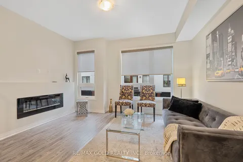 1713 Pleasure Valley Path, Oshawa, ON L1G 0E3