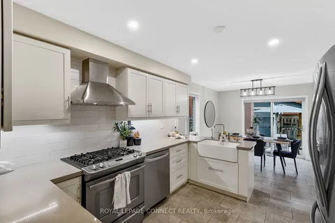 53 Hester Ave, Ajax, ON L1T 3Y6