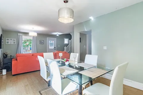 153 Elgin St, Oshawa, ON L1G 1T4