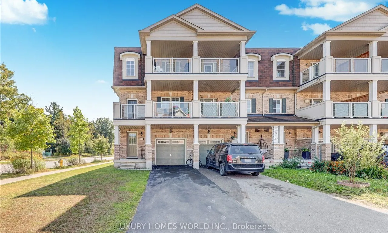 1519 Spinnaker Mews, Pickering, ON L1X 0C8