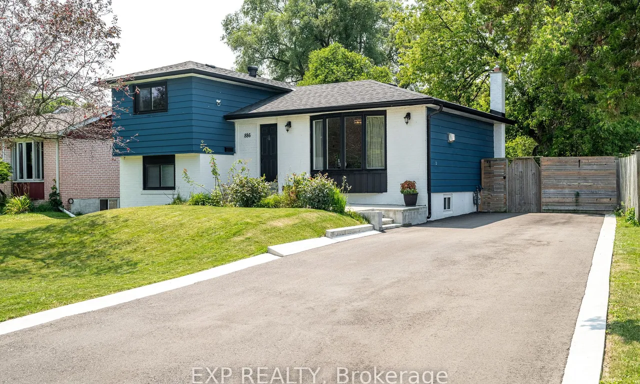 886 Reytan Blvd, Pickering, ON L1W 1Y5