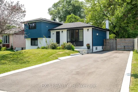 886 Reytan Blvd, Pickering, ON L1W 1Y5