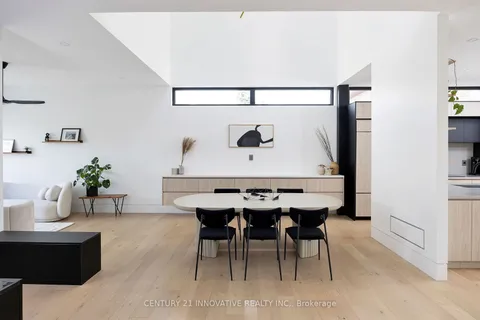 10 Haida Crt, Toronto, ON M1C 3L1